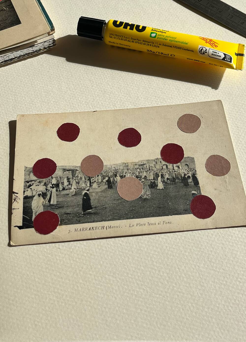 Jaama Alfna - Collage sur carte postale