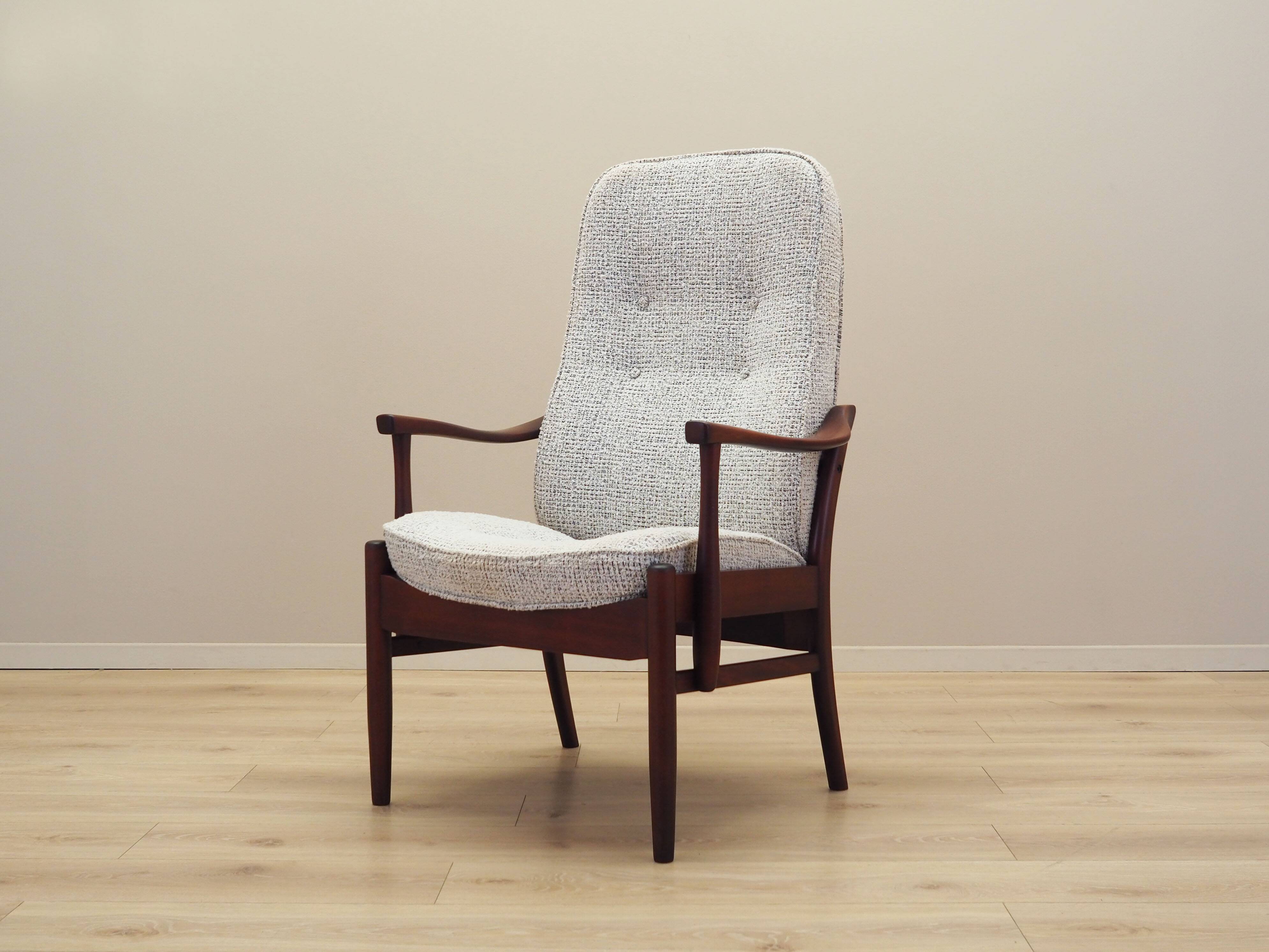 Fauteuil en hêtre, design danois, années 1970, fabrication : Farstrup Møbler