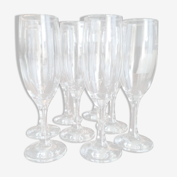 Lot de 8 flûtes à champagne en verre vintage