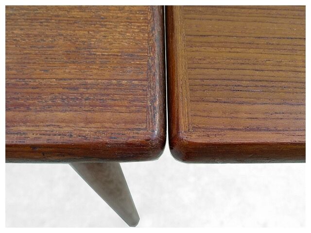 Table de repas danoise par Verner Pedersen scandinave teck 1950 estampillée