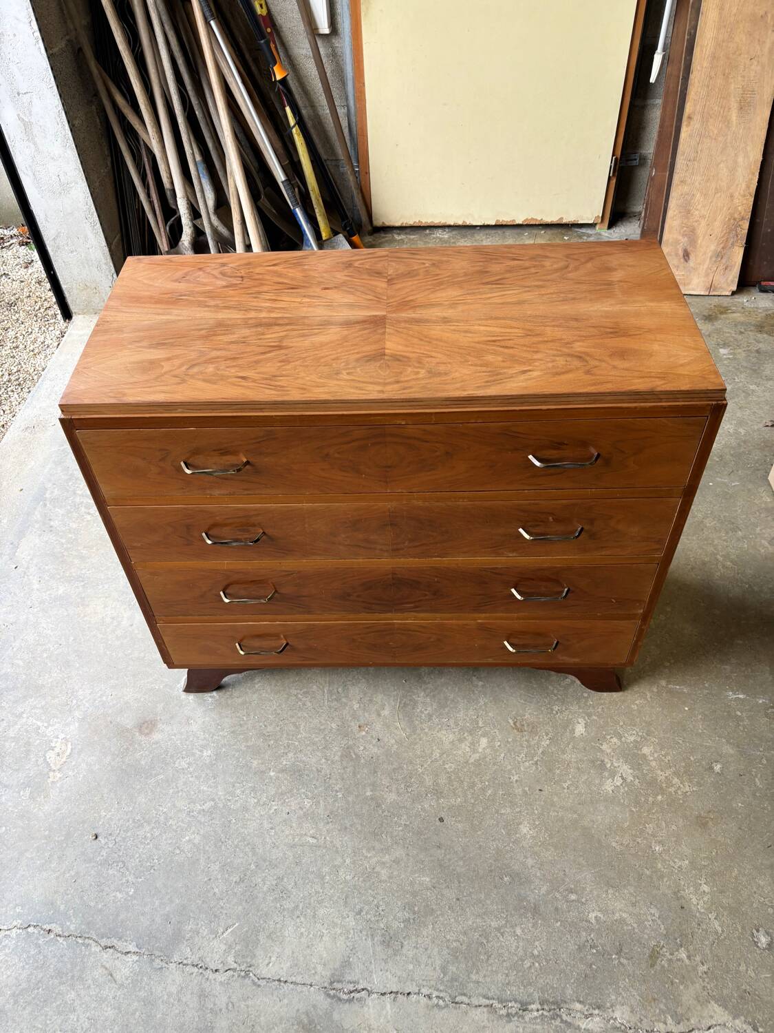 Vintage chest of drawers