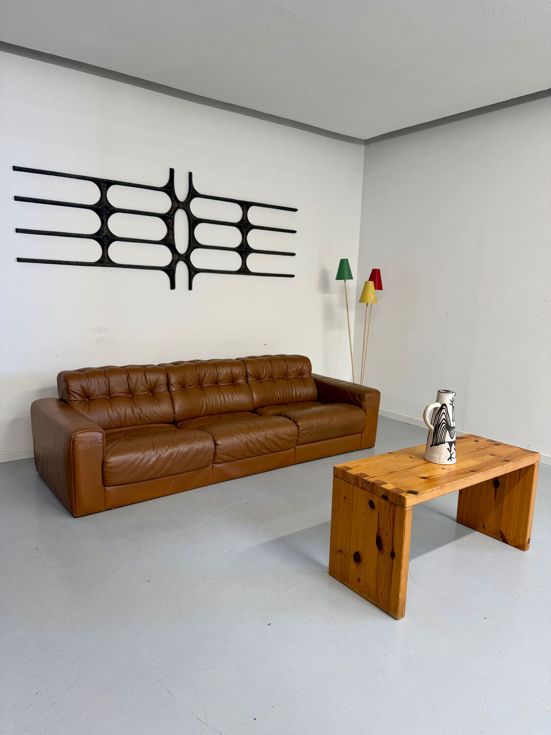 XXL wall sculpture in cast aluminium, 1970s Brutalist design.