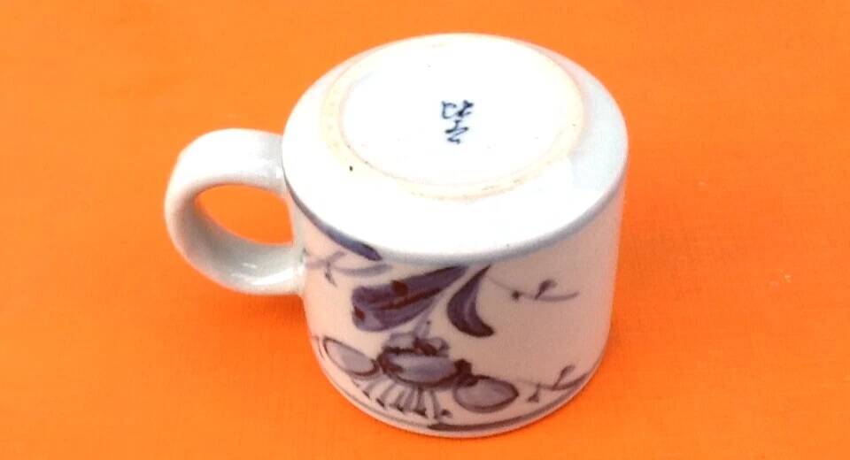 4 Cups / Saucers for coffee Glazed ceramic