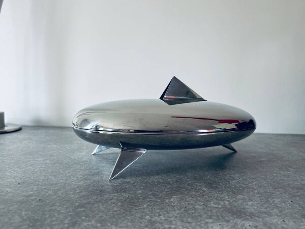 Alessandro mendini officina alessi boîte à chocolat peyrano 1990 coupe