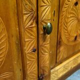 Large Queyras pine dresser, Hautes Alpes