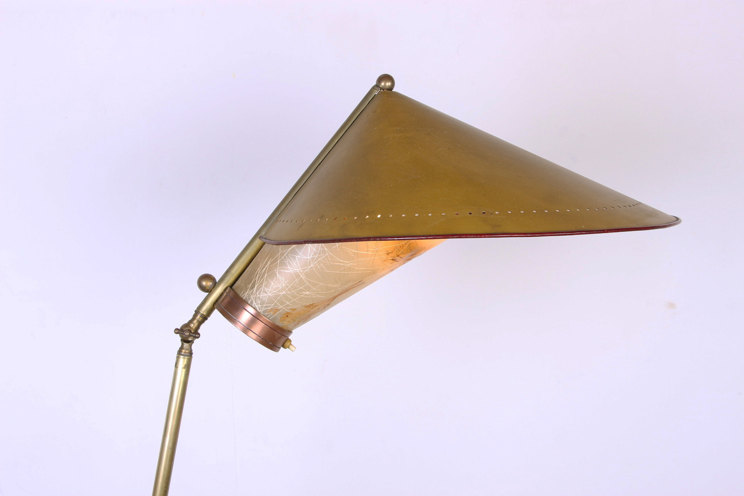 Italian brass floor lamp with conical shaft, adjustable in tilt and height, 1950