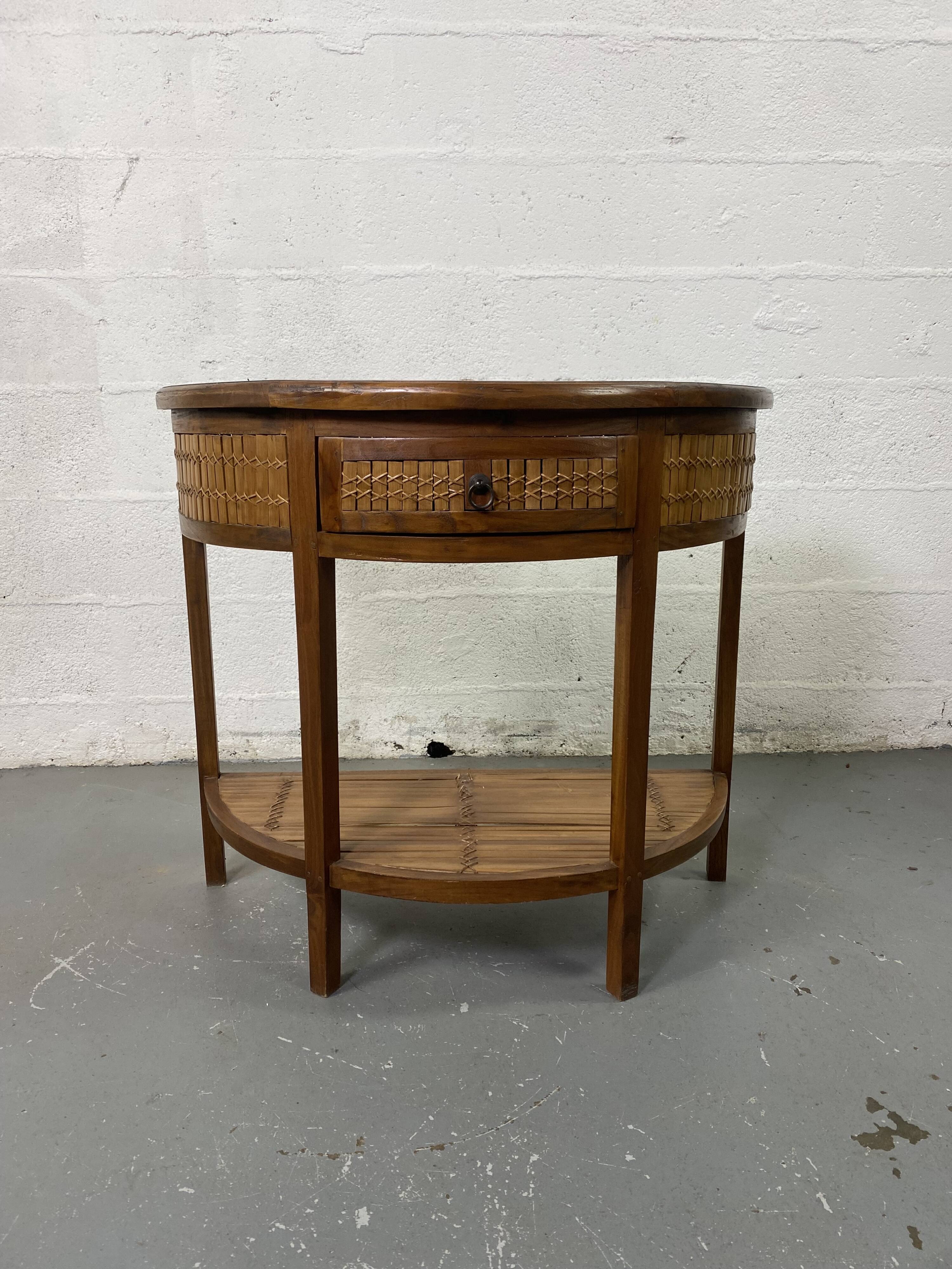 Side table in half-moon wood and bamboo