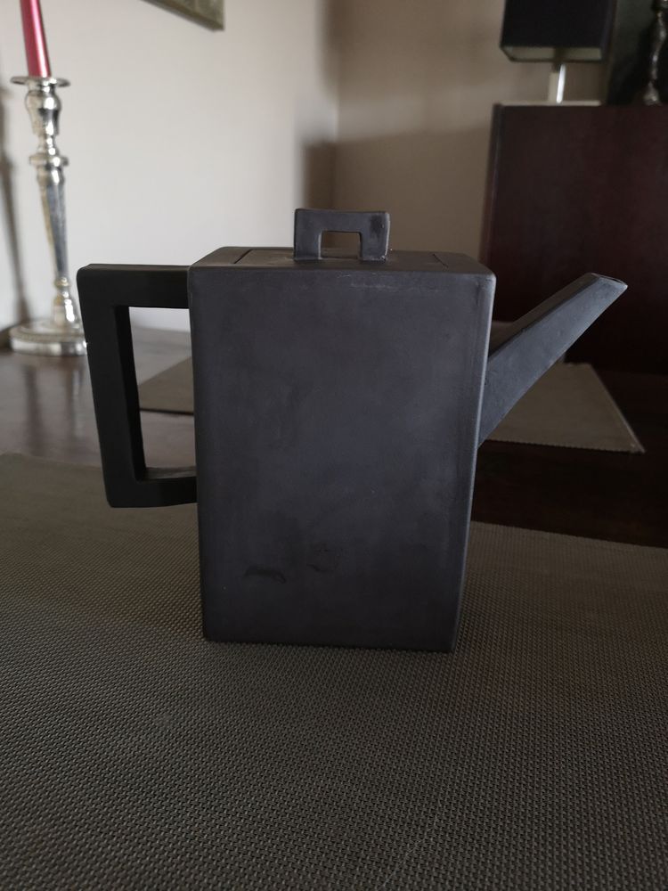 Teapot covered in brown Yixing earth without enamelled - 0.8 liters