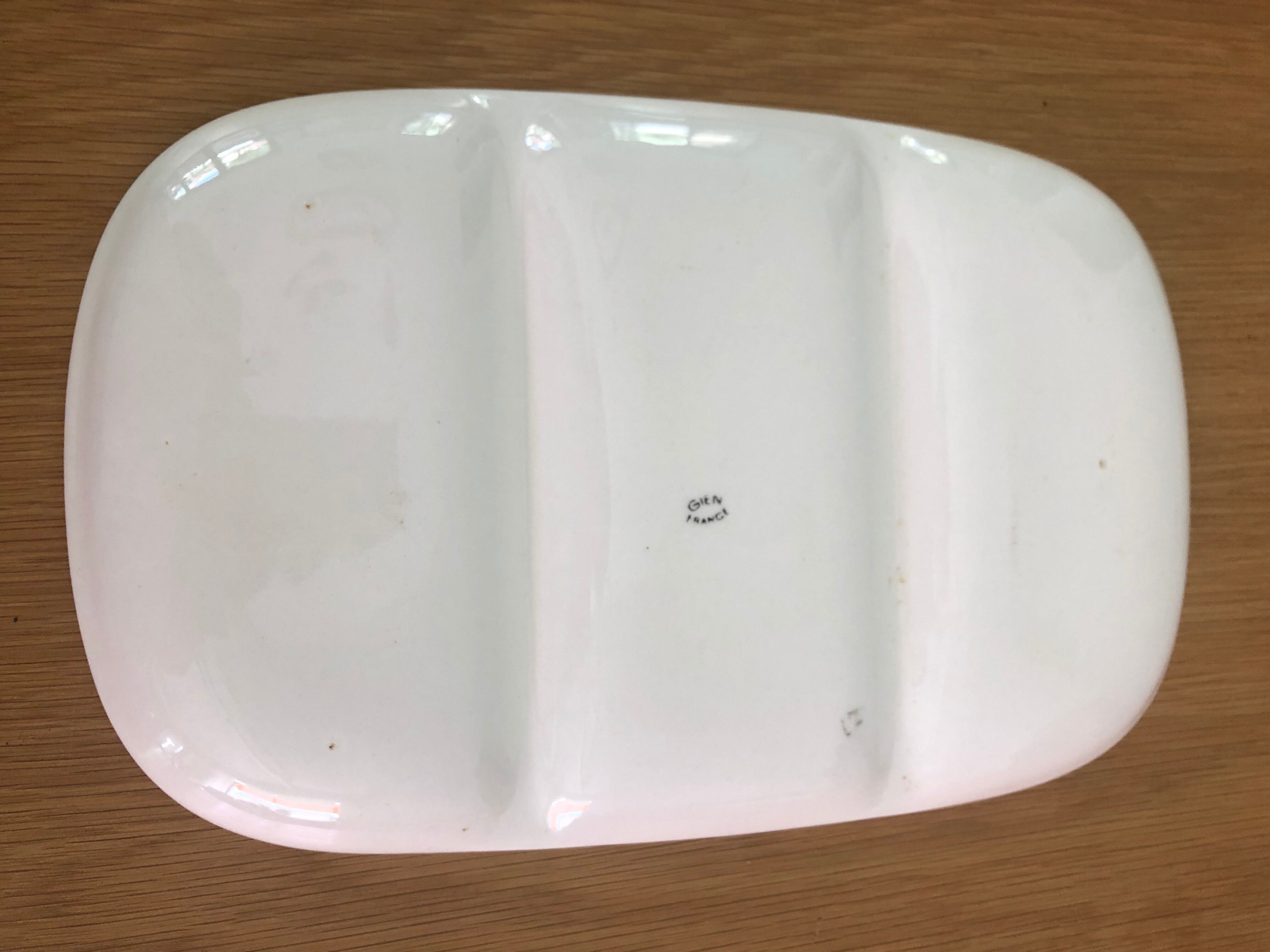 Flat with 3 compartments Faience of Gien