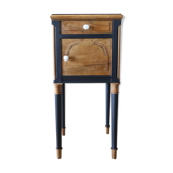 Bedside table