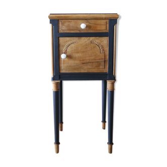Bedside table