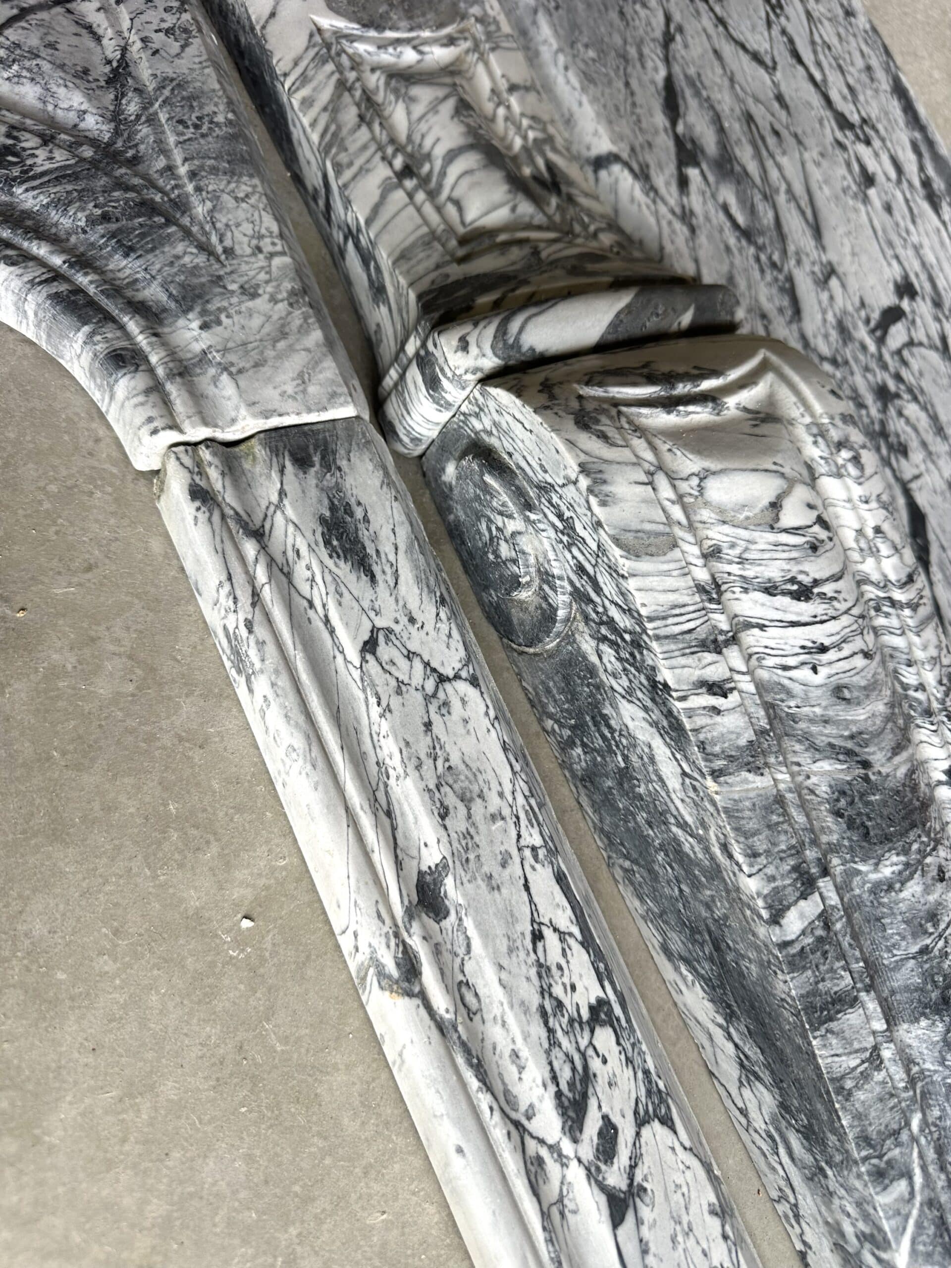 Pompadour fireplace in Louis XV style from around 1880 in blue floral marble.