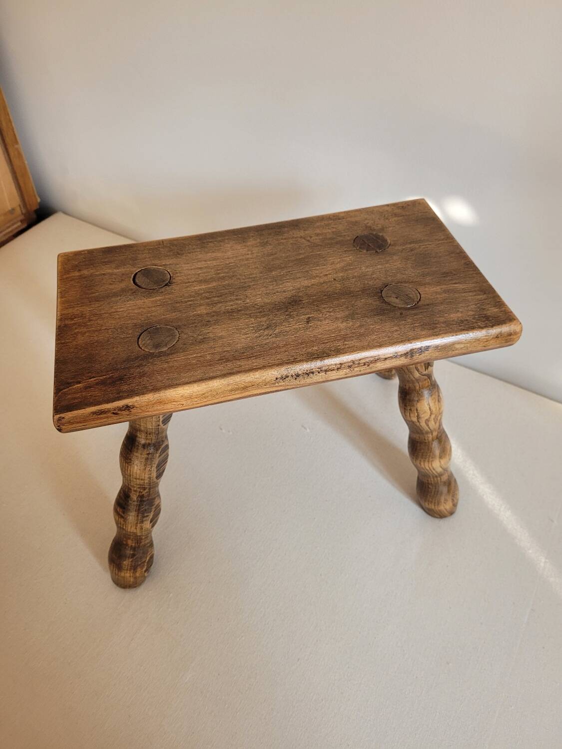 Rectangular wooden stool footrest