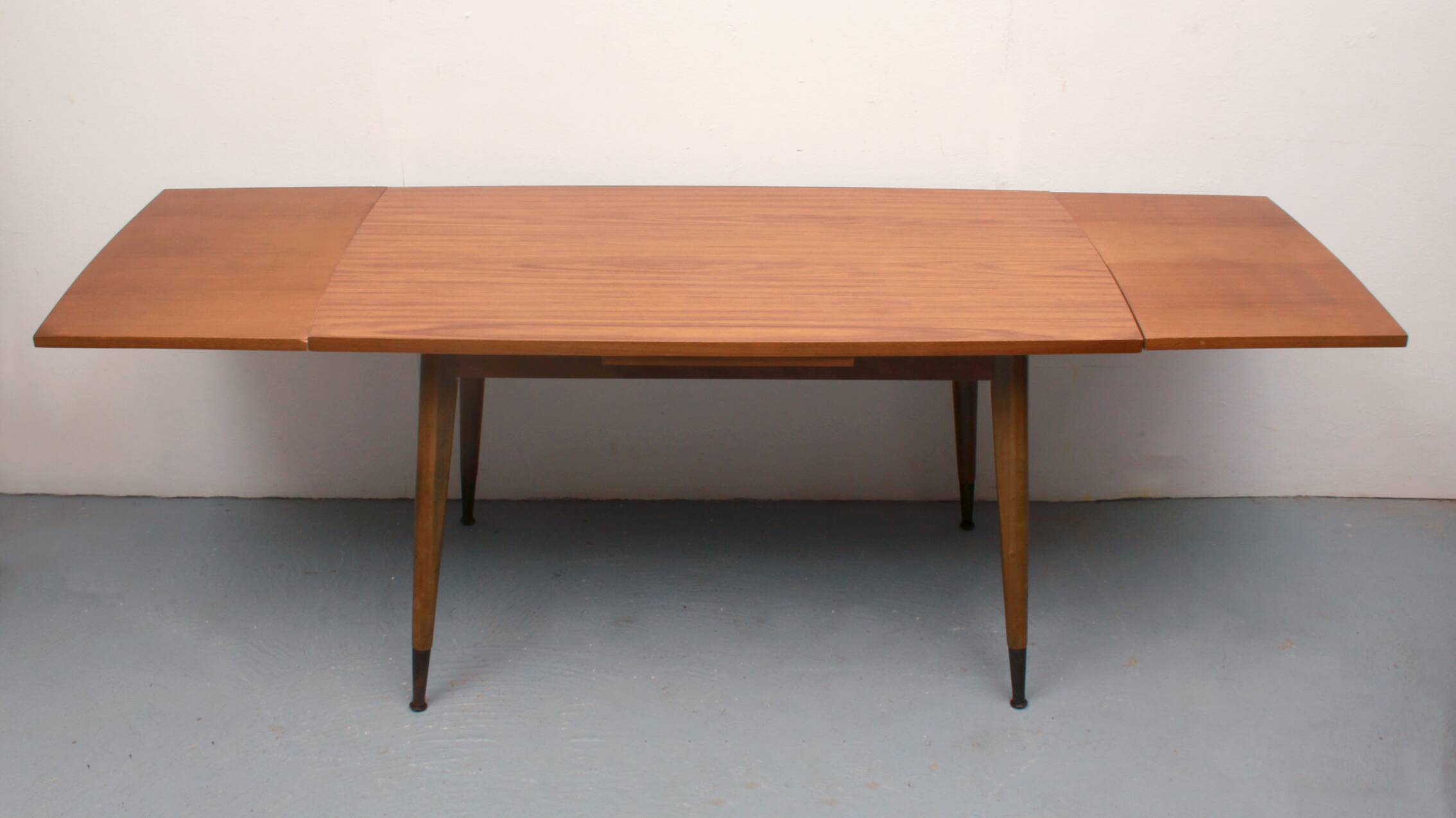 1950s Adjustable Height Coffee Table