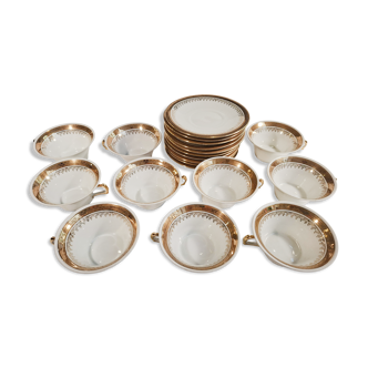 10 porcelain cups and their saucers