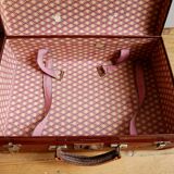 "The favorite" bordeaux vintage suitcase