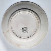 Assiette Terre de Fer guirlande florale