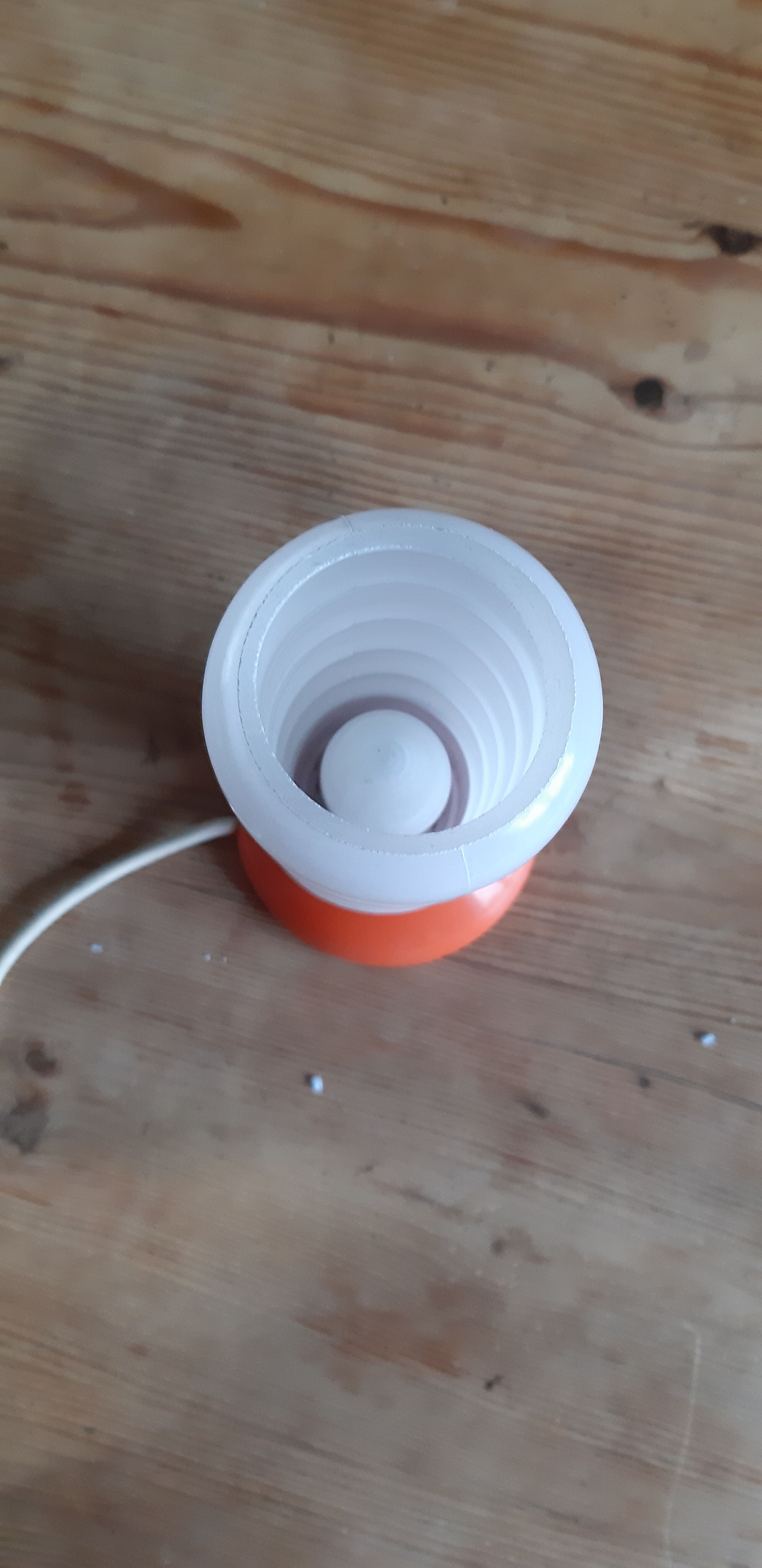 Lampe vintage opaline blanche