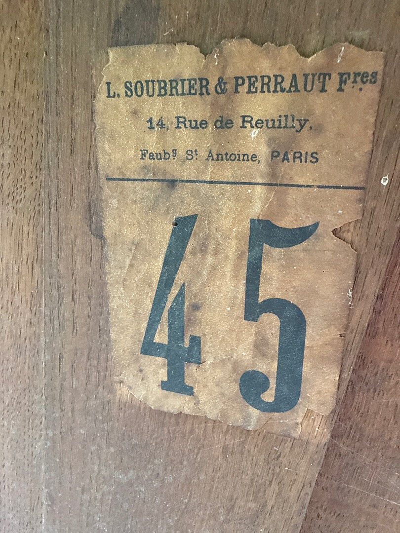 Commode de toilette ancienne en bois L. Soubrier