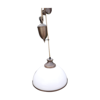 Suspension en opaline blanche a va et vient