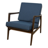 Model 300-139 Armchair from Swarzędz Furniture Factory, 1960s