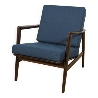 Fauteuil Modèle 300-139 par Swarzędz Furniture Factory, 1960