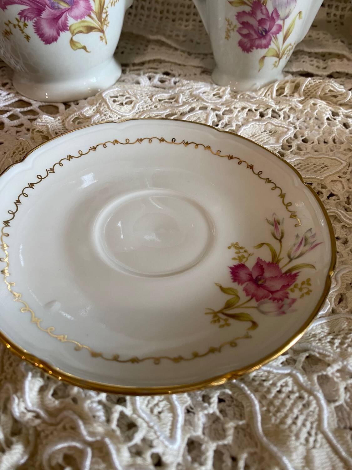 Porcelain coffee or tea service