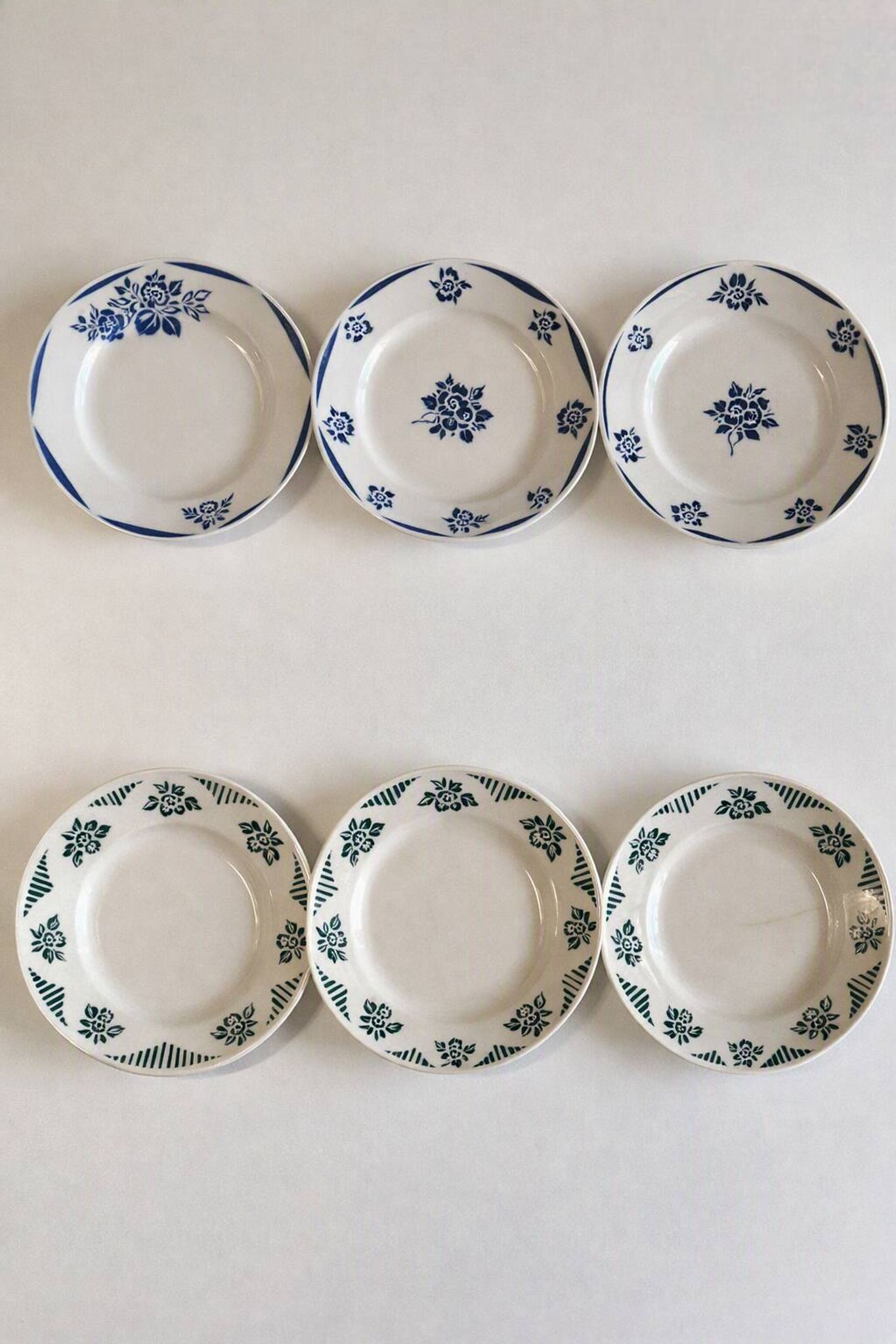Lot de 6 assiettes en faïence vintage - années 1940-1950