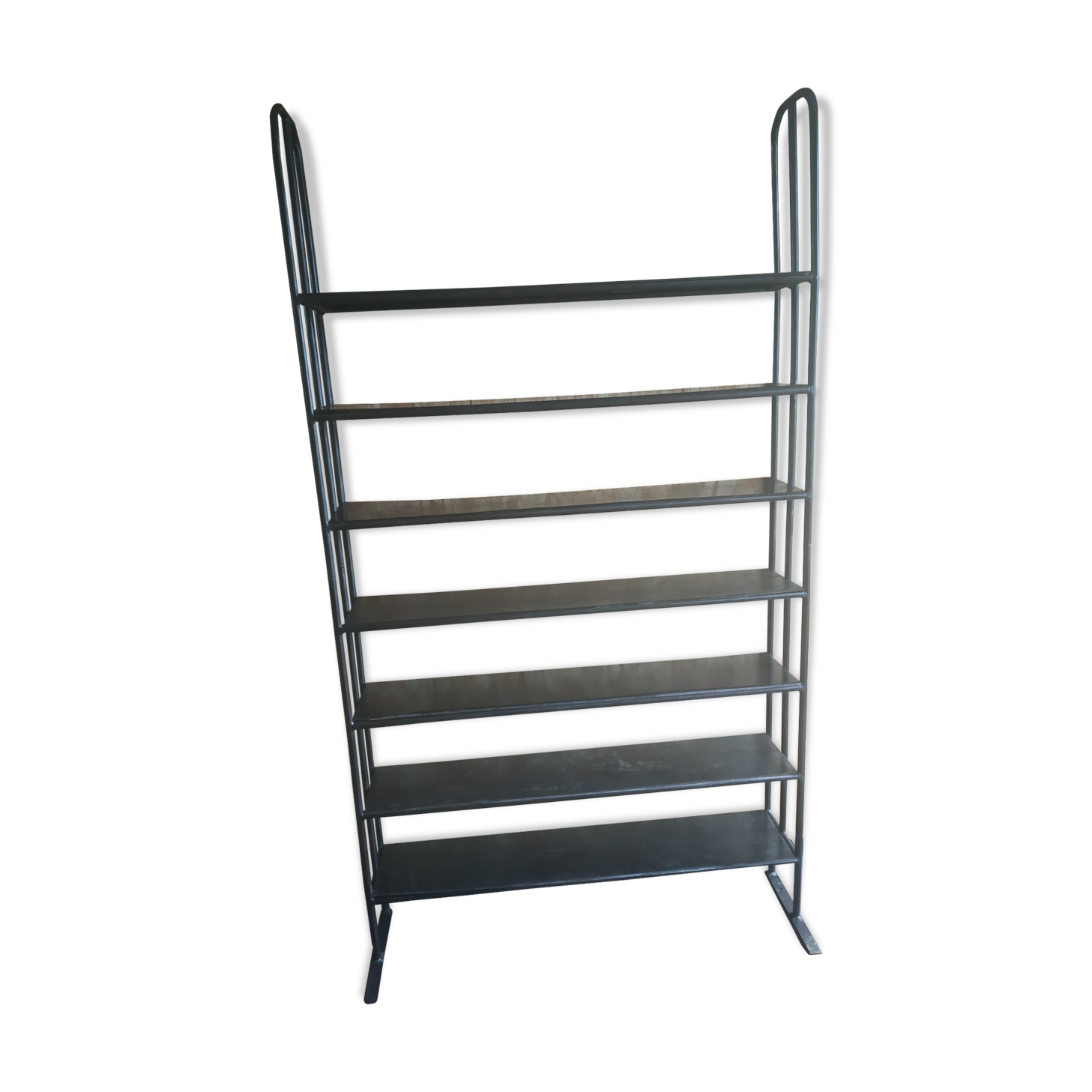 Industrial shelf