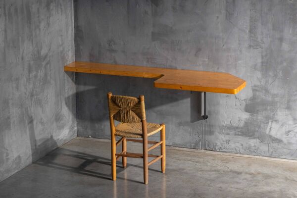 Table console murale par Charlotte Perriand, France, années 1950.