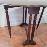 Table get leg en acajou