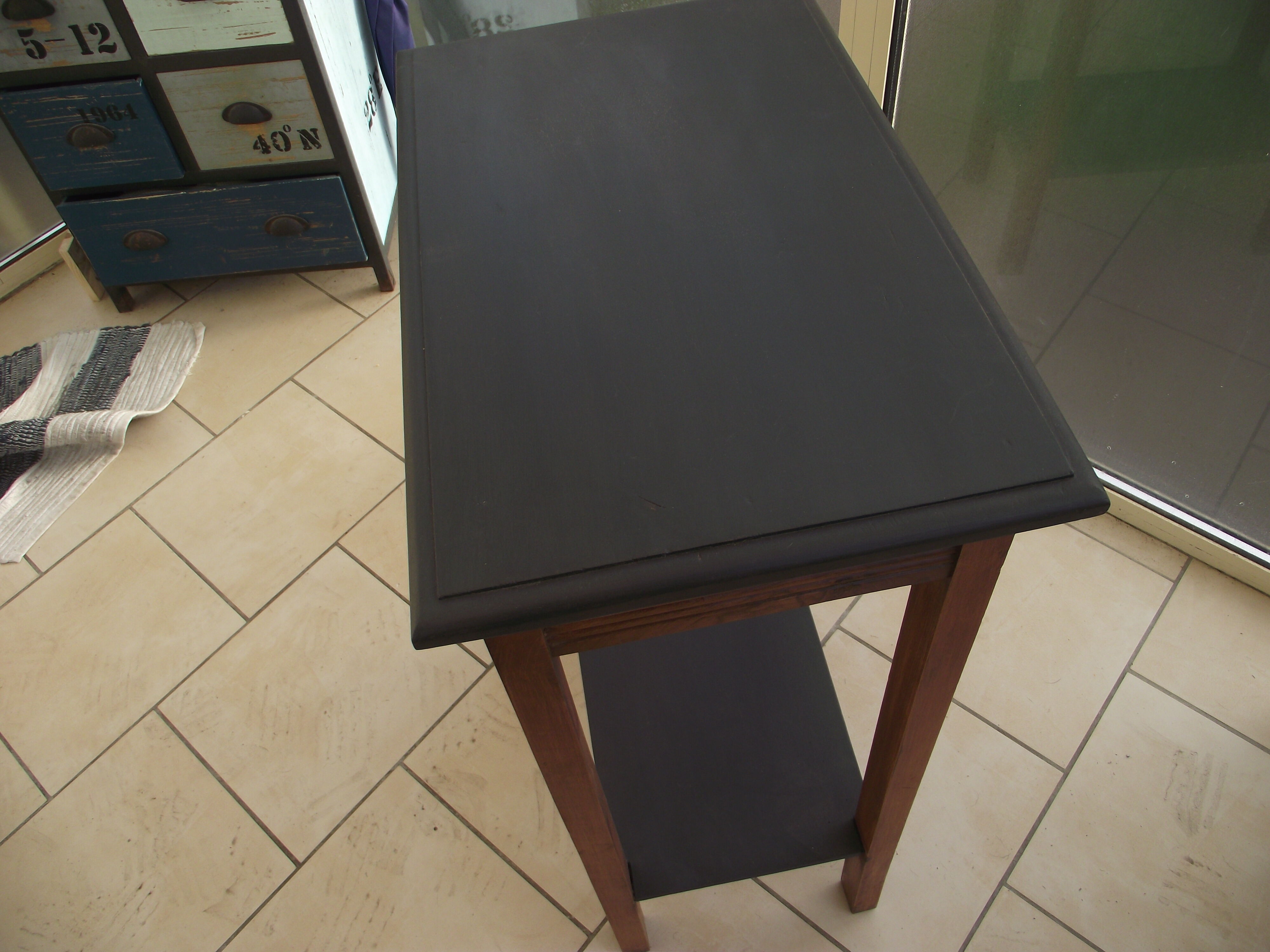 Art Deco console in solid walnut