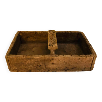 Wooden box