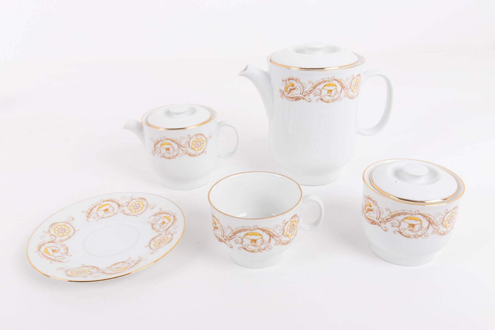 Vintage Italian porcelain set from Richard Ginori, 1970’s