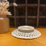 Coupe sur pied ancienne en porcelaine