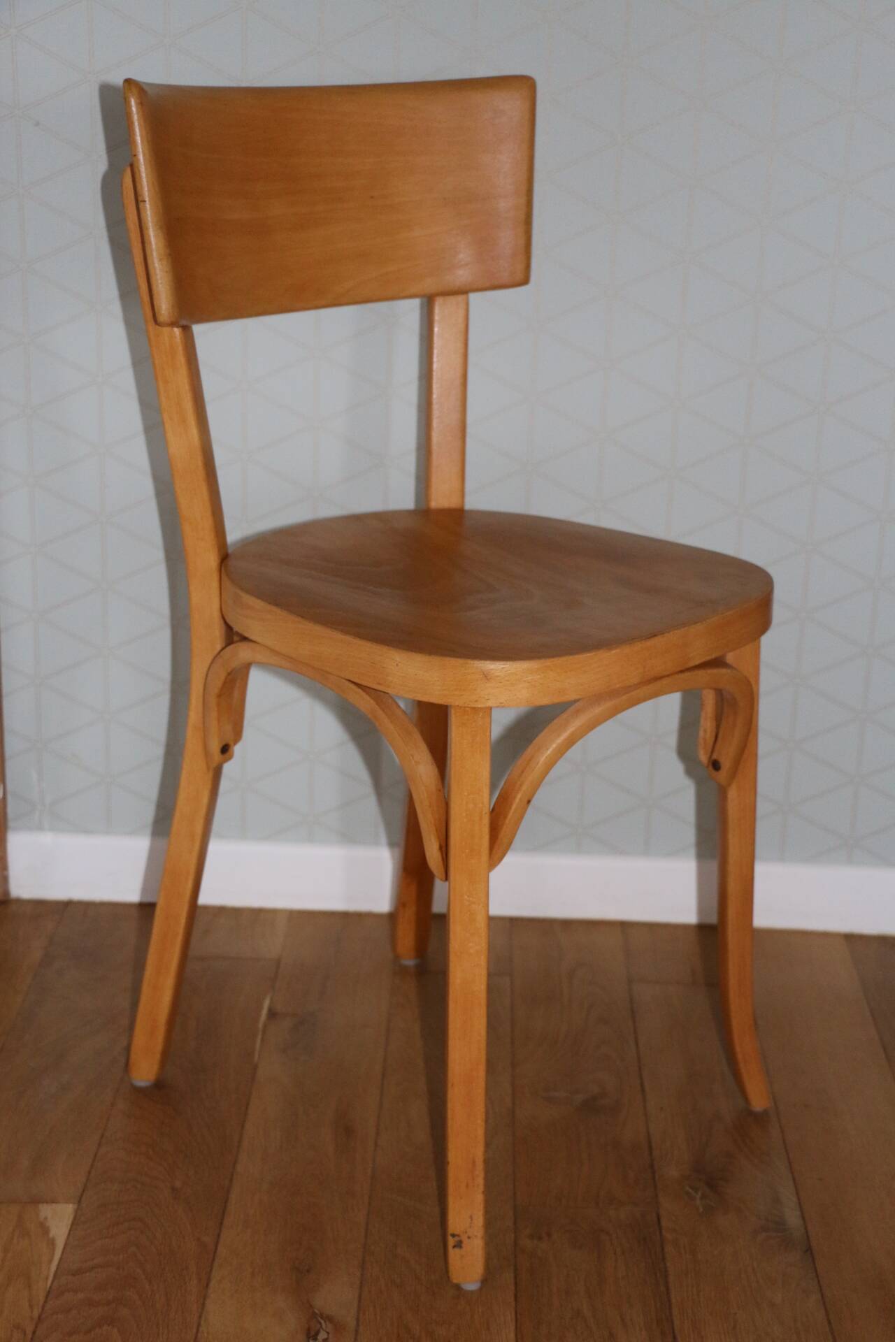 Set of 4 Baumann No. 30 chairs with wide back