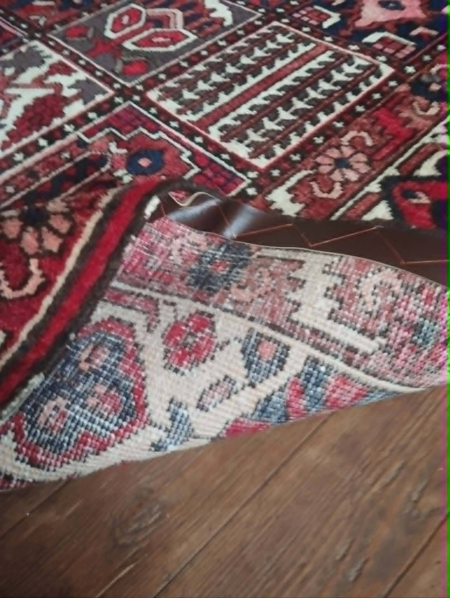 Handmade Bachtiar Persian rug 305x215cm