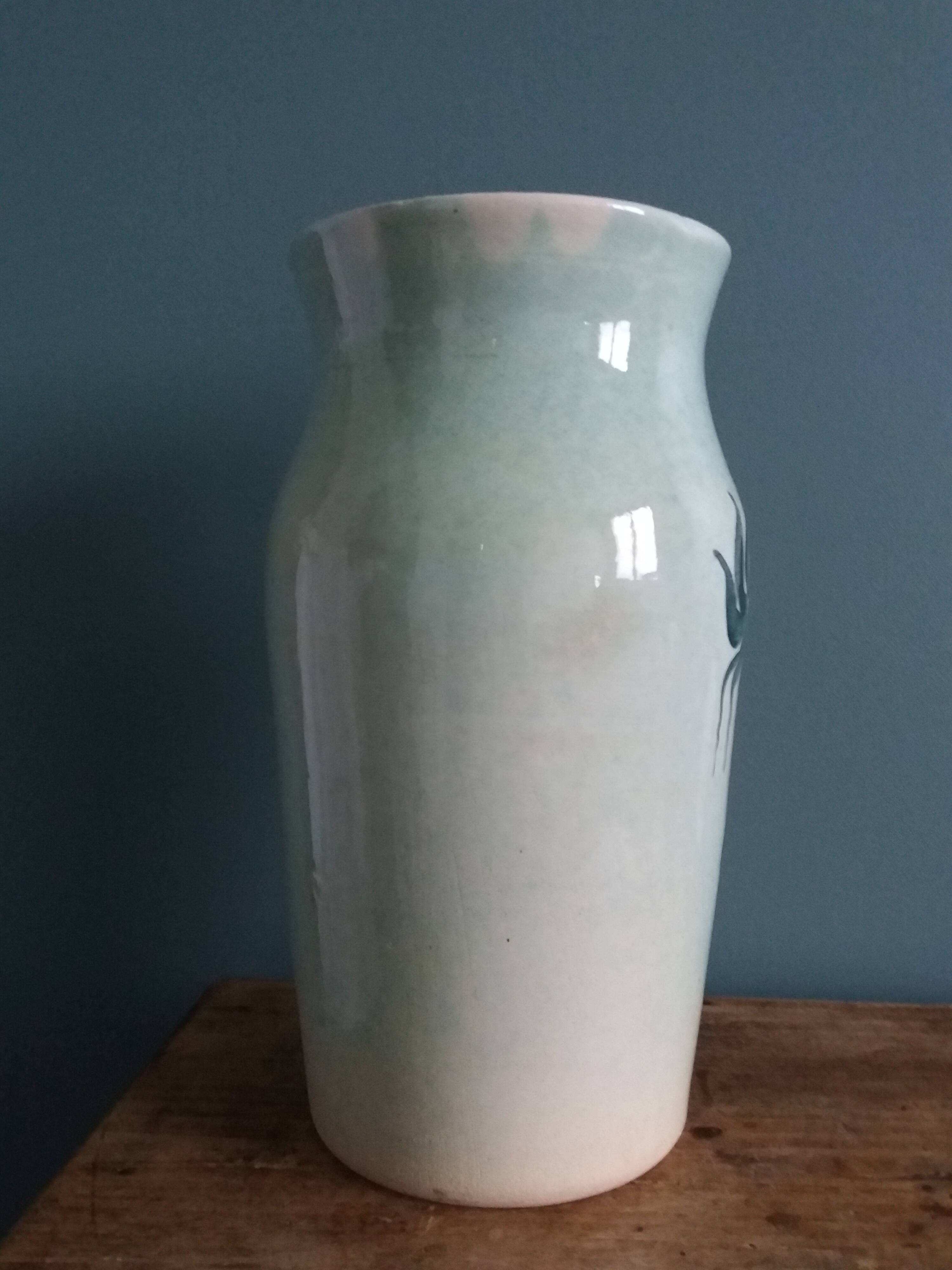 Vase signed Gabet