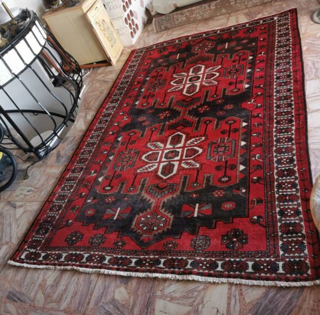Persian carpet from Iran Bakhtiar