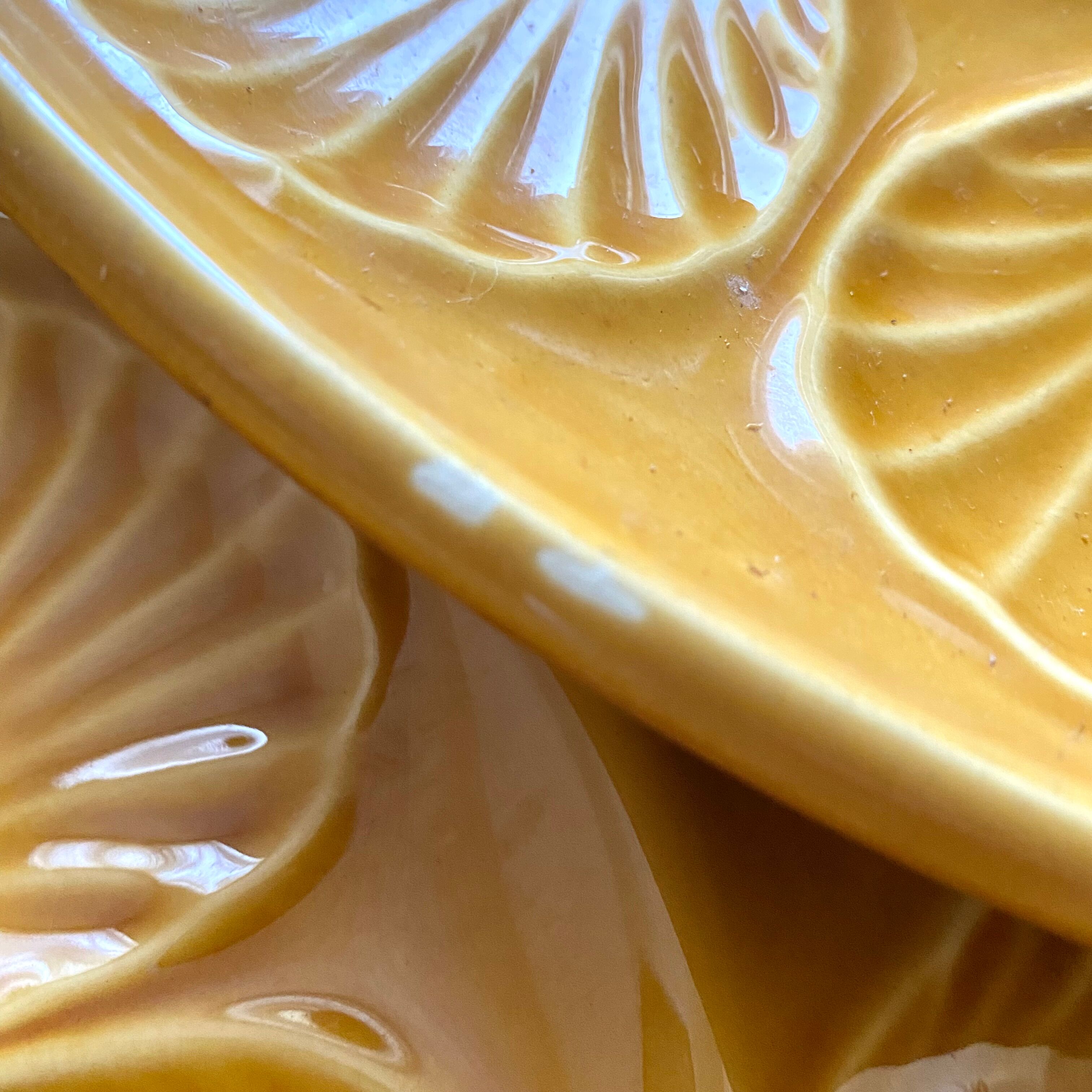 Ceramic oyster dishes