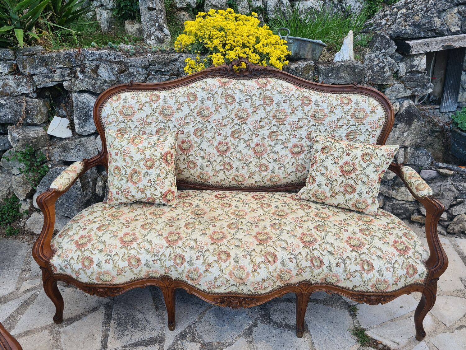 Louis XV style living room furniture