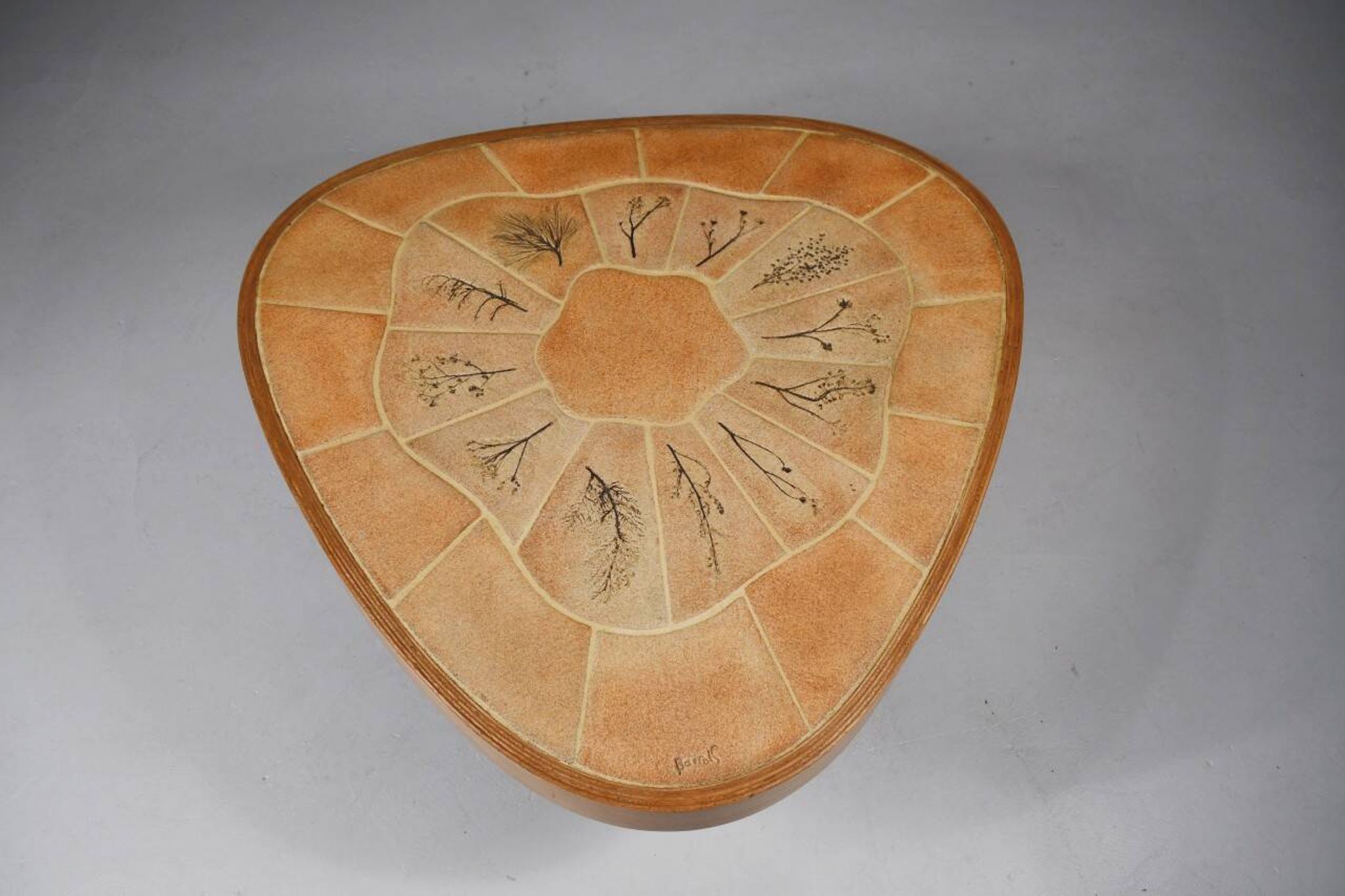 Table basse en céramique. Millésime - Années 60