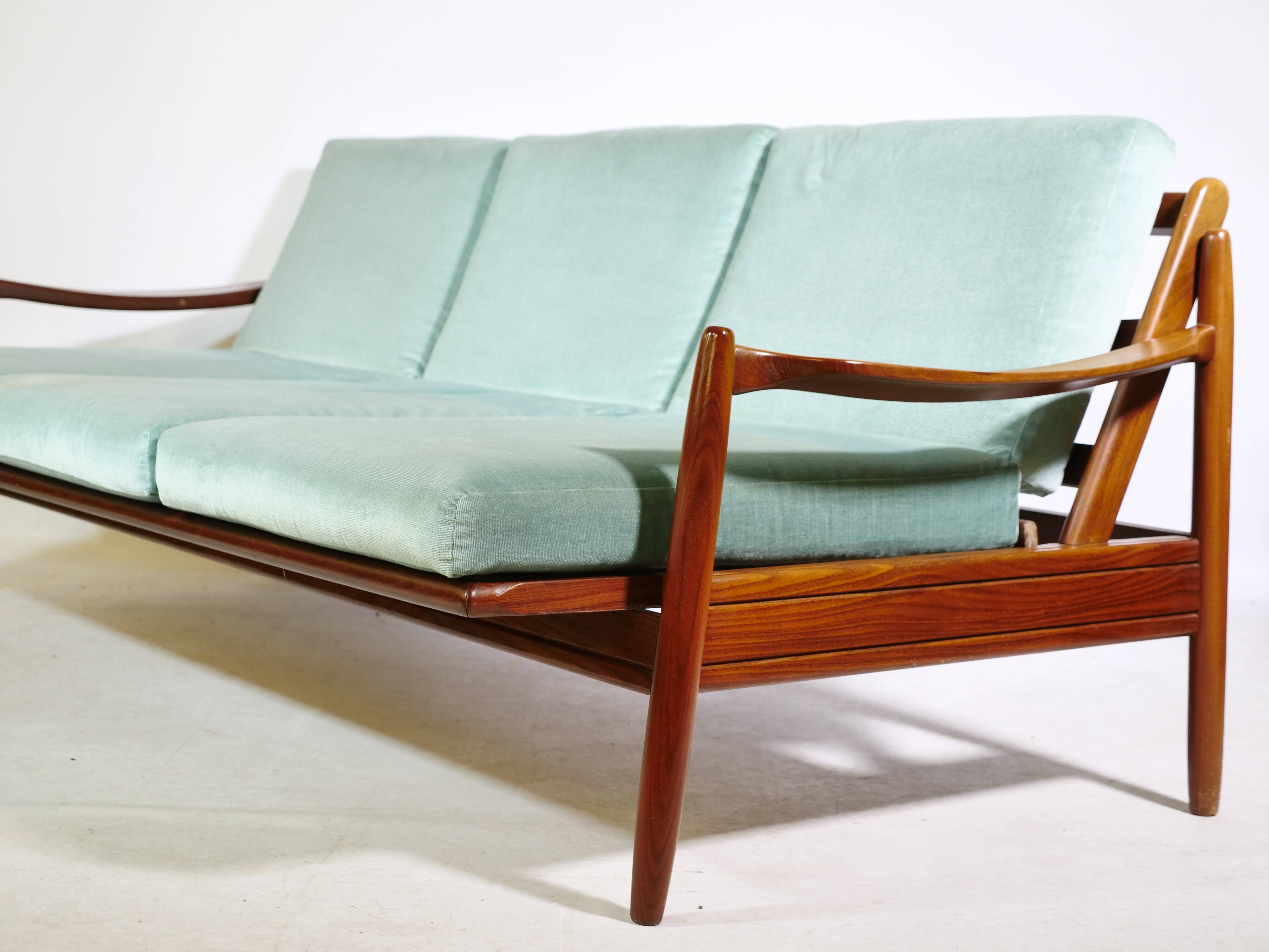 Mid-Century Teak Daybed Sofa from Denmark, 1960s Design