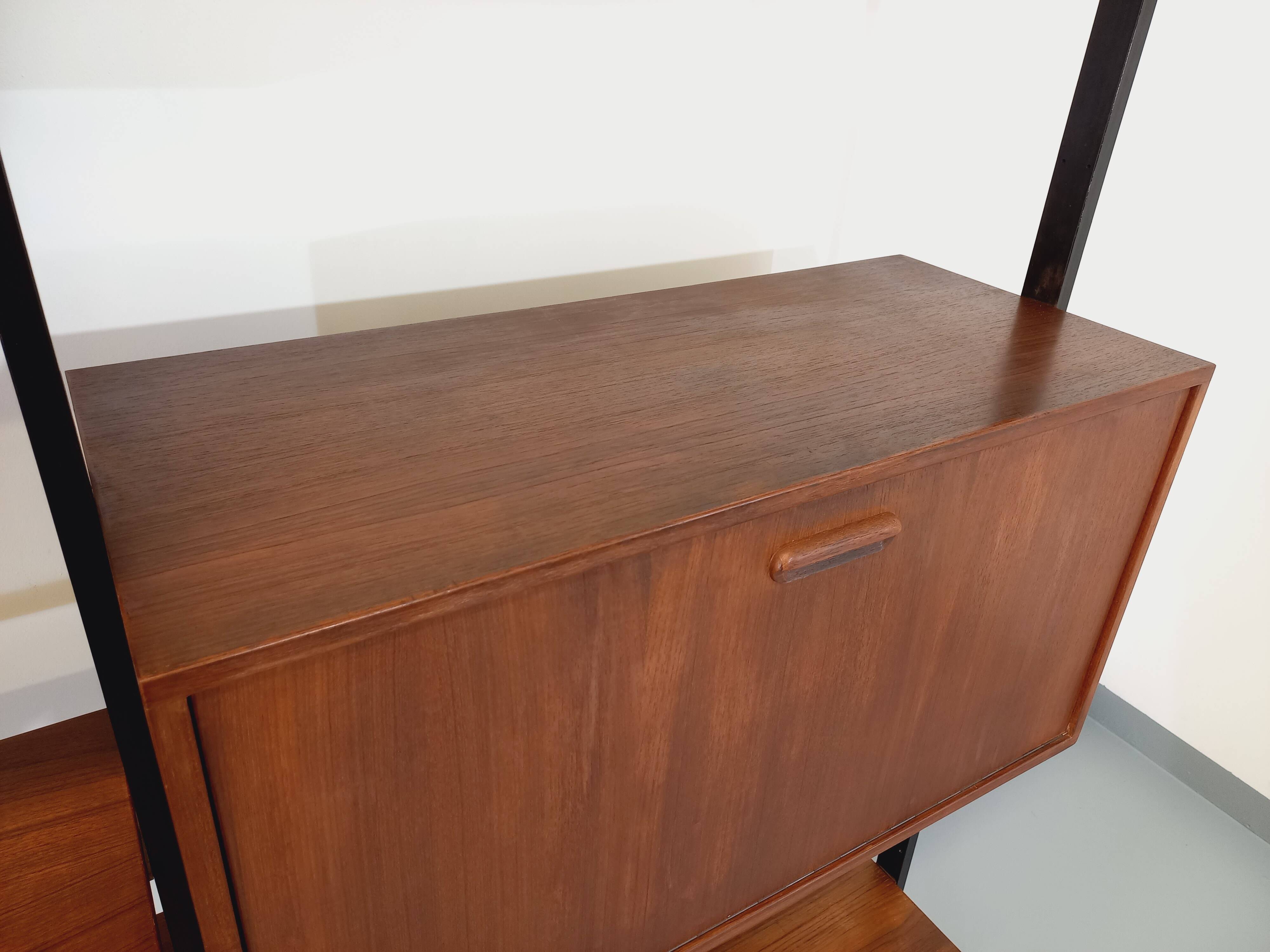Italian bookcase vintage modular double shelf in teak and metal from the 60s