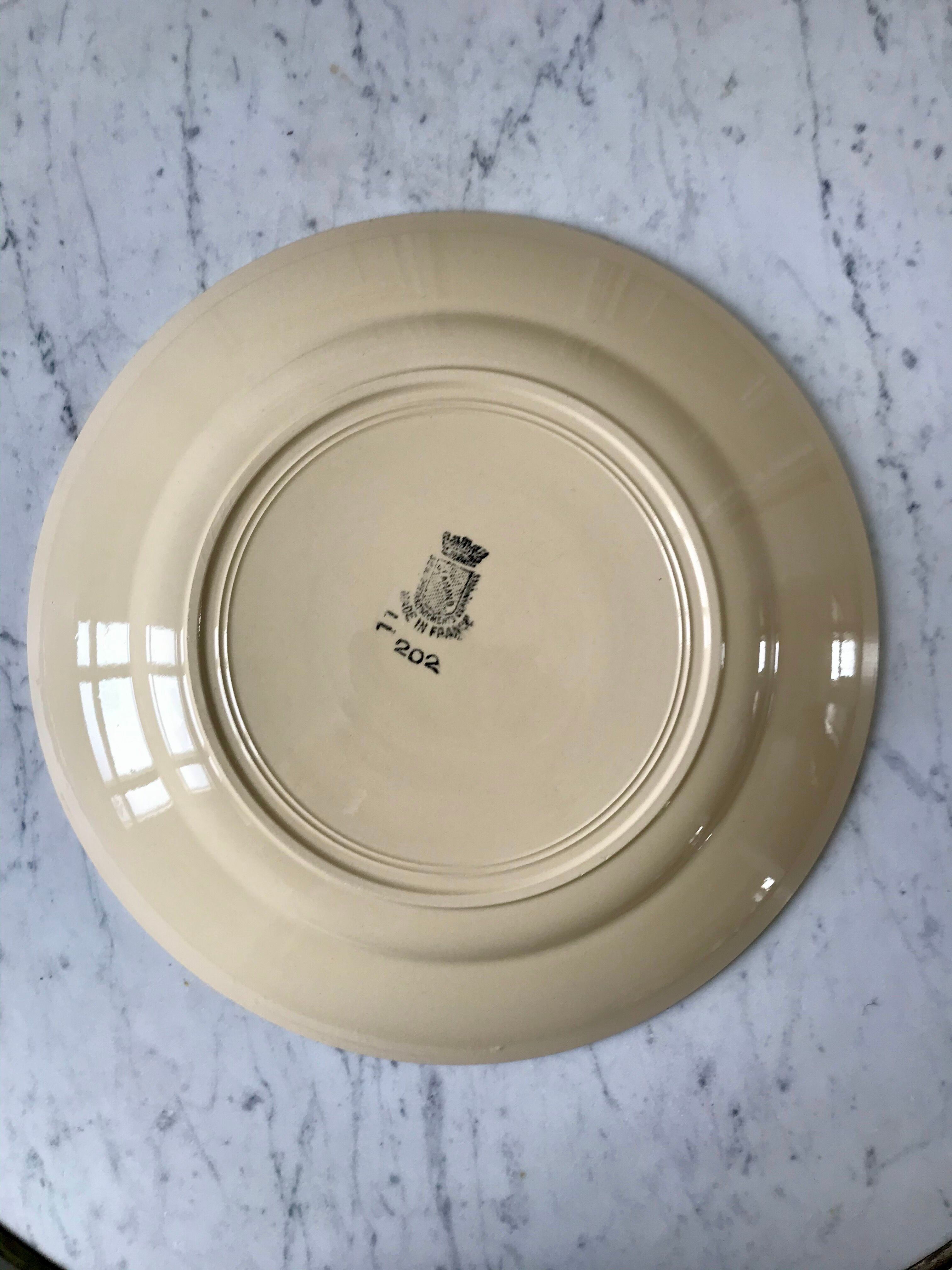 Round dish blue flowers Saint-Amand years 30-40