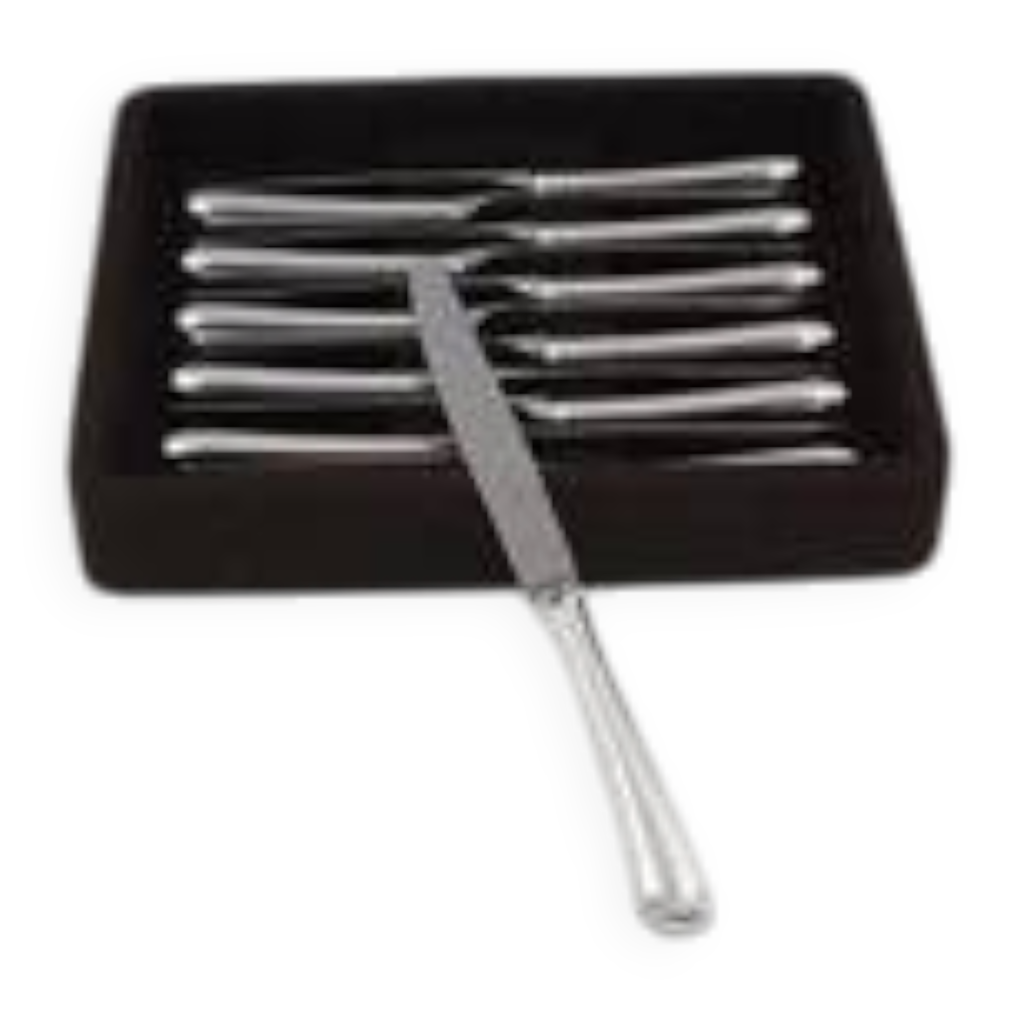Christofle Baguette, 12 dessert knives, in perfect condition.