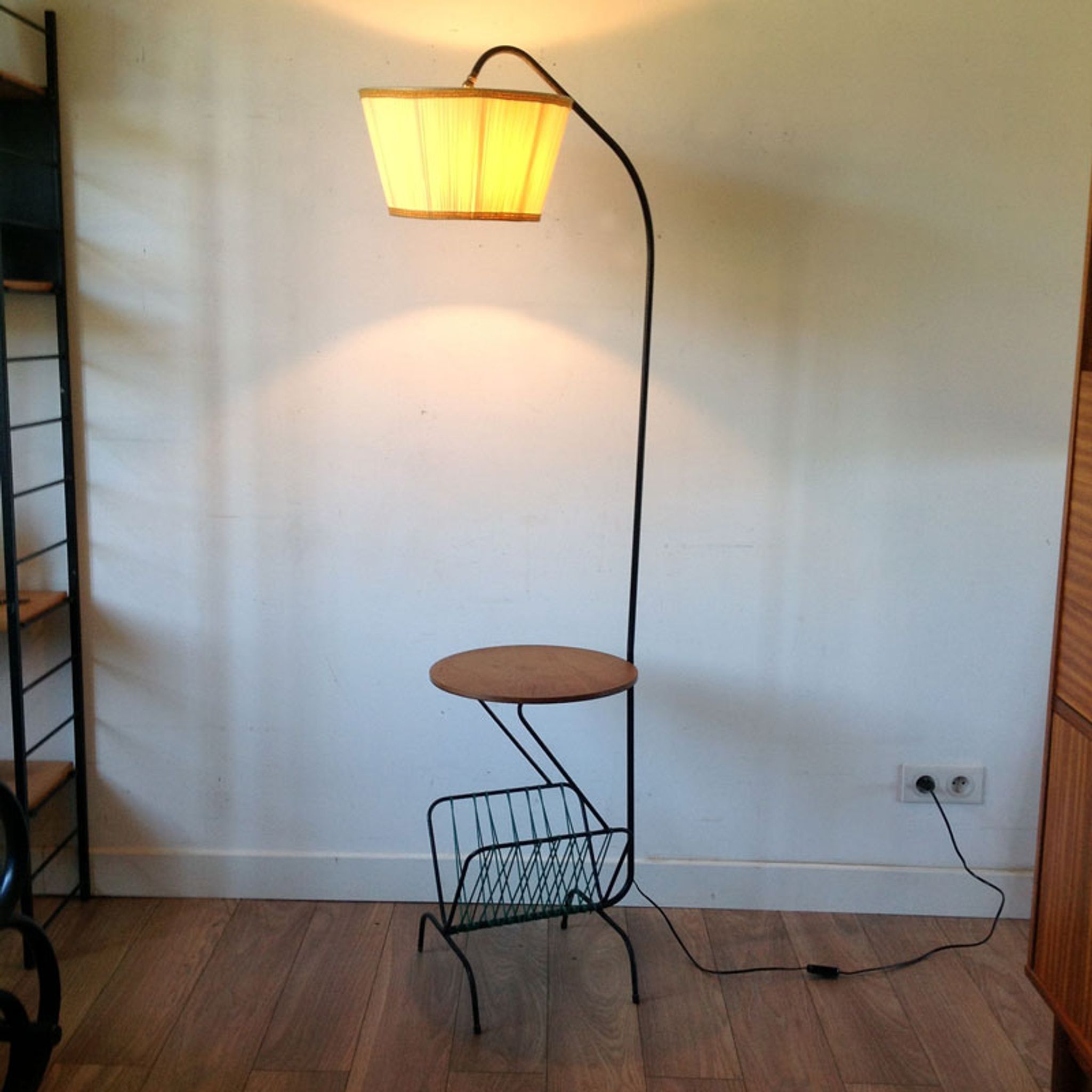 Lampadaire scoubidous