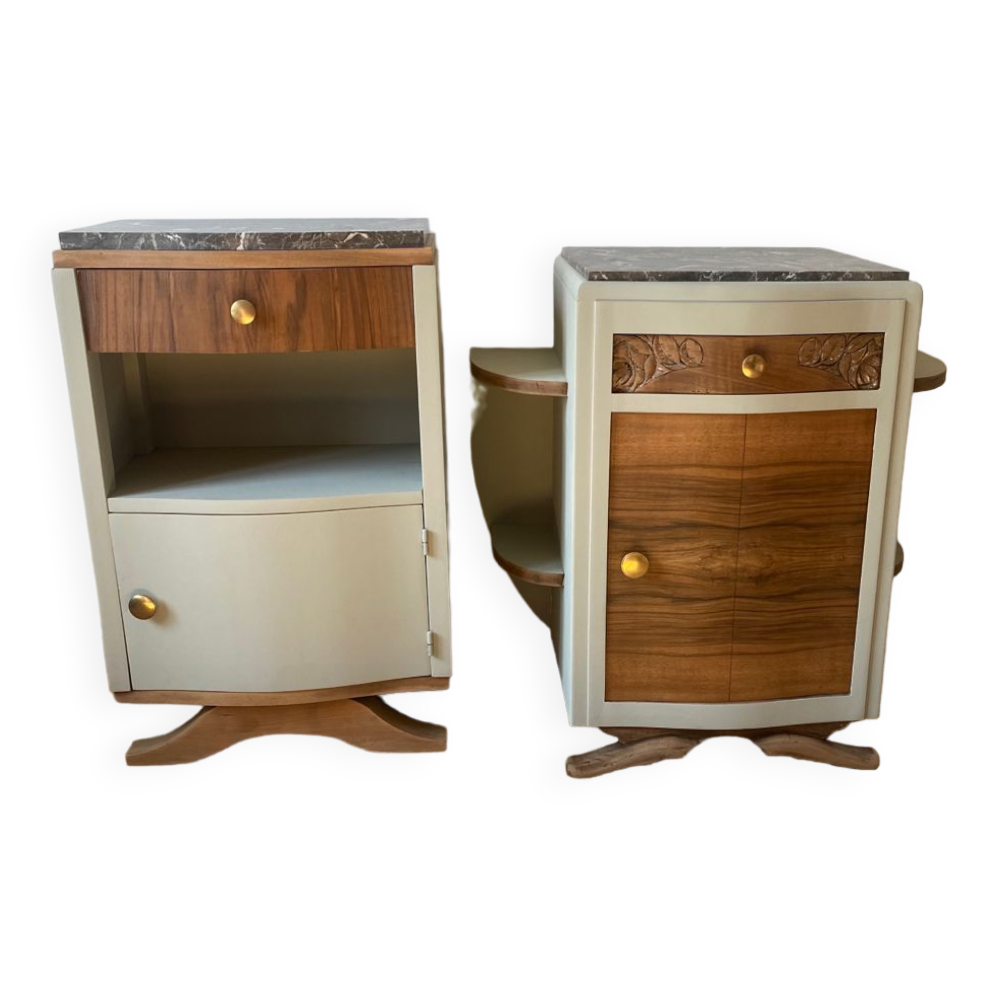 Paire de chevets art deco dépareillés vert et bois