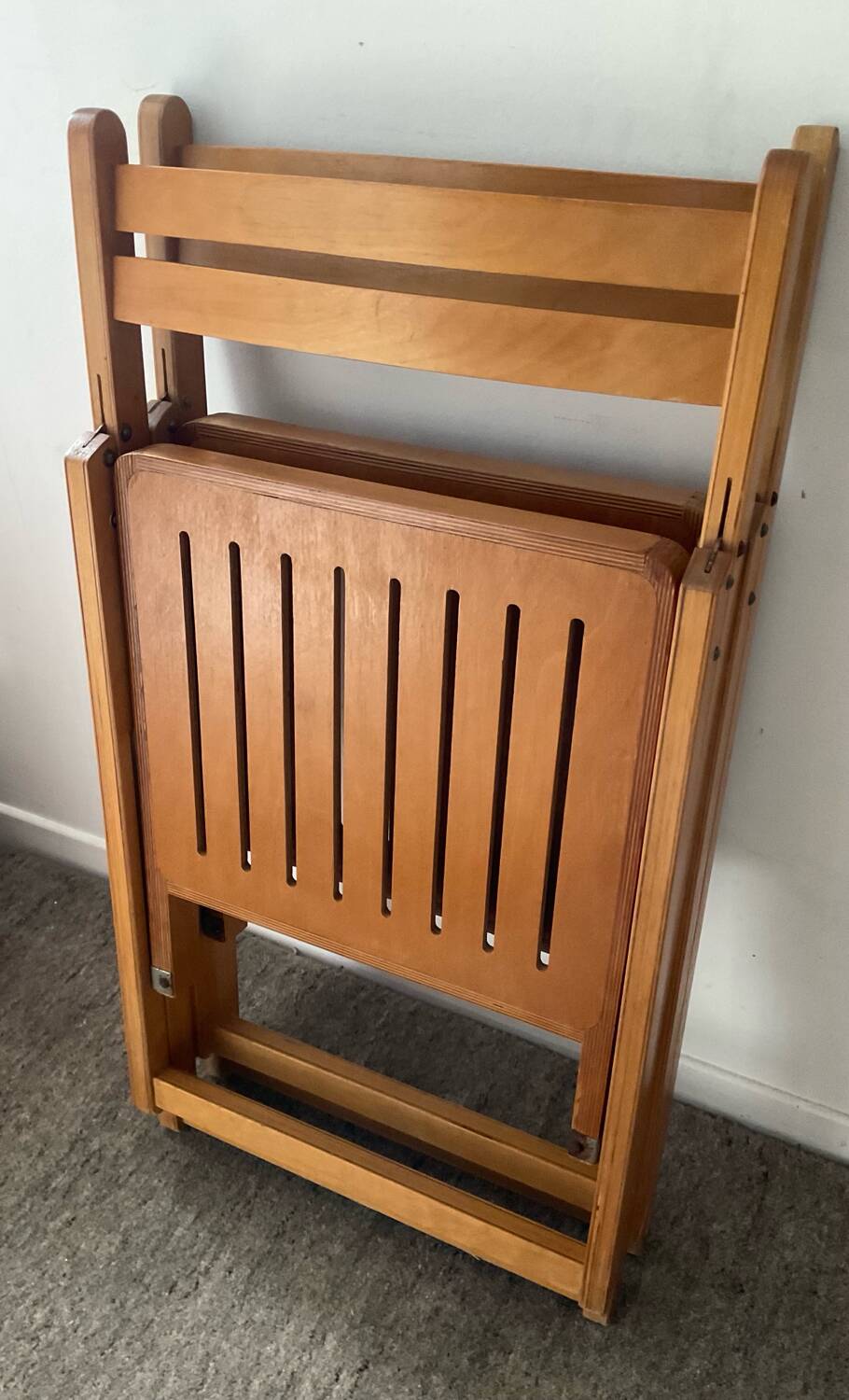 Pair of vintage folding chairs from the 70s-80s