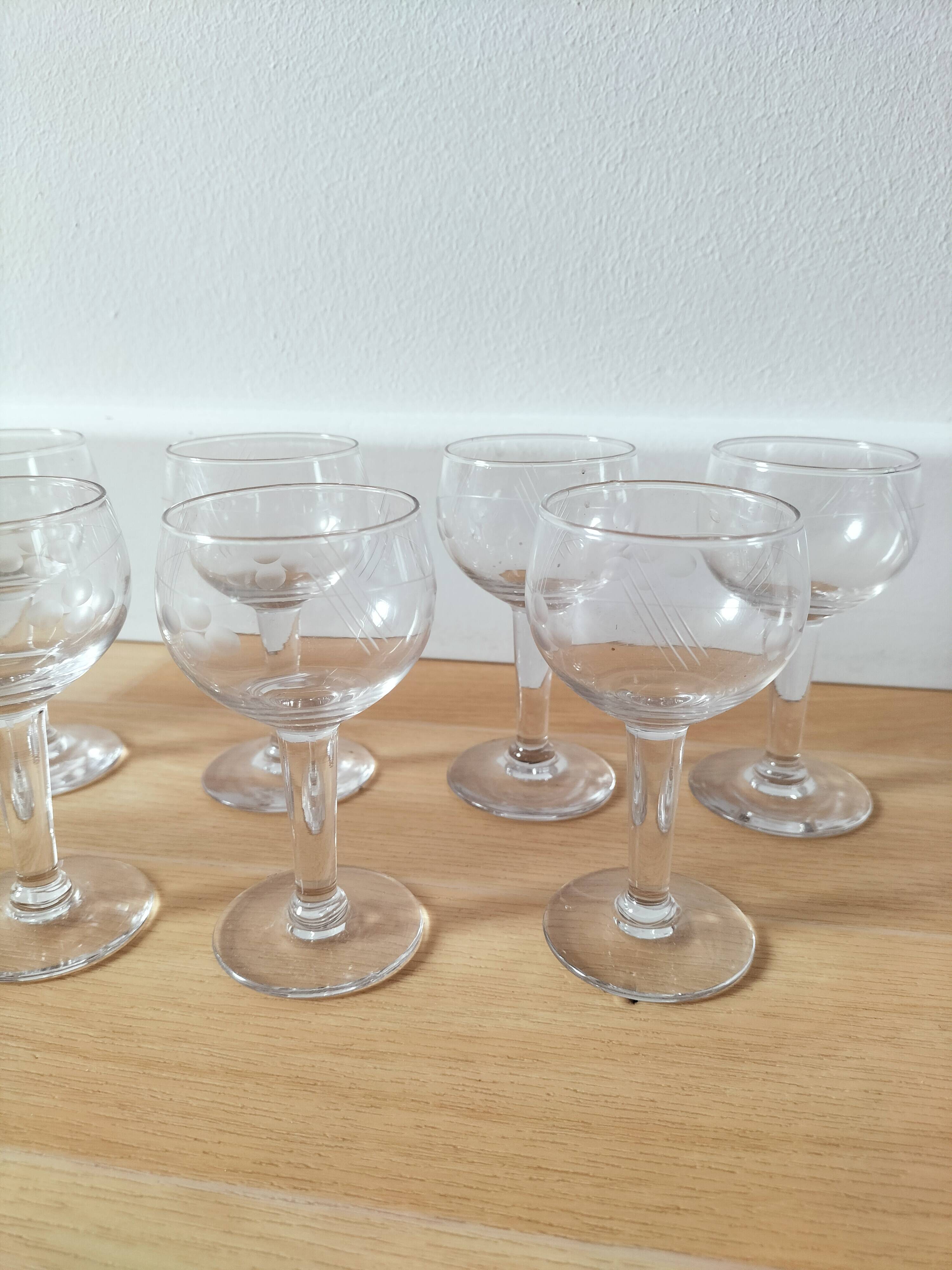 Set of 11 liqueur glasses